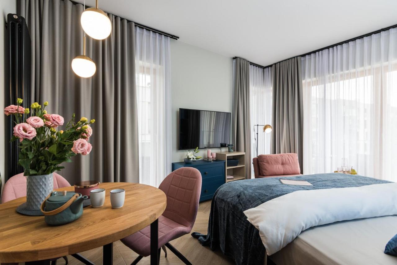 Neartopl Rakowicka Apartments Parking Cracovie Extérieur photo